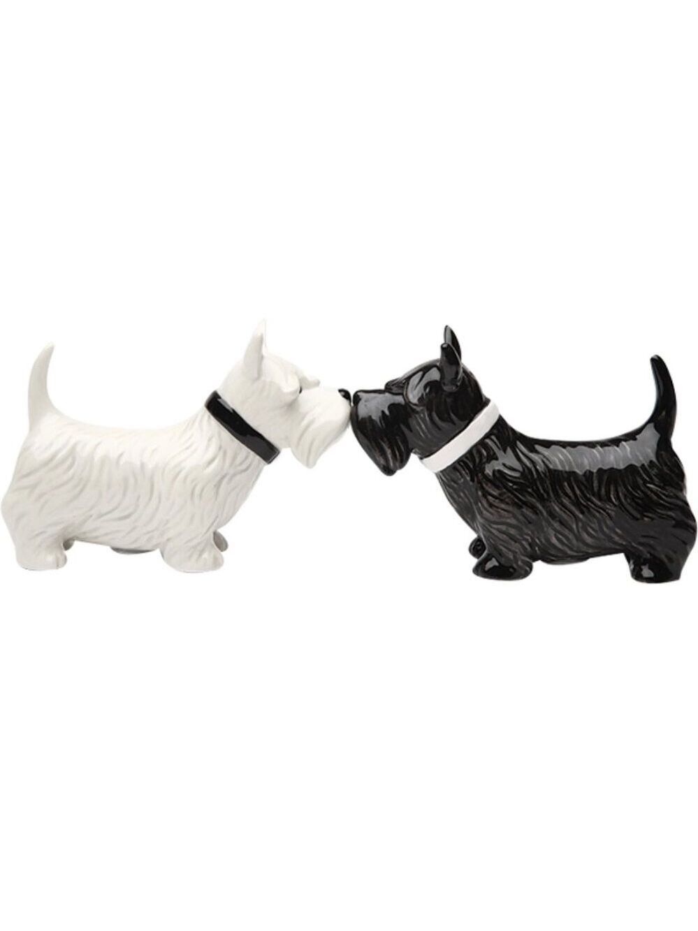 Scottish Terrier Salt and Pepper Shaker Set - Picture 2 of 2
